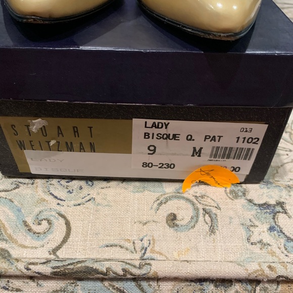 Vtg Stuart Weitzman Bisque Patent Stilettos Sz 9M - Picture 8 of 8